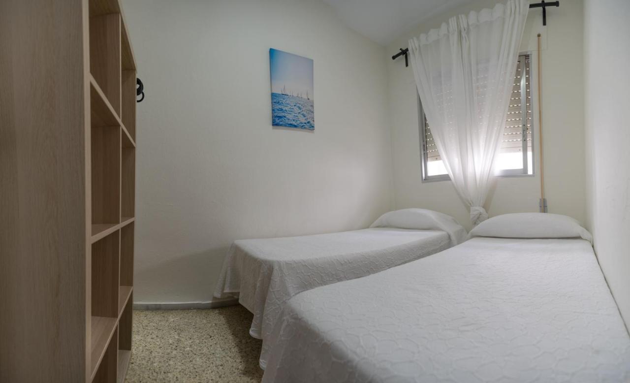 Delfín Playa Basic Ha Apartamento Cádis